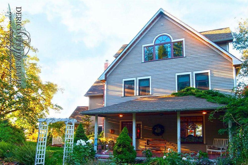Husum Highlands Bed And Breakfast Exteriör bild