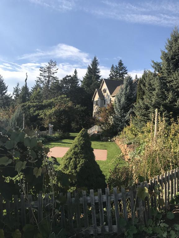 Husum Highlands Bed And Breakfast Exteriör bild