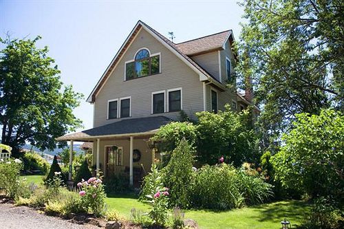 Husum Highlands Bed And Breakfast Exteriör bild