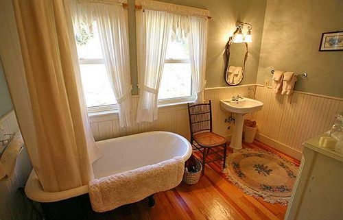 Husum Highlands Bed And Breakfast Exteriör bild